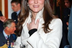 英国女王威廉王子爆料视频