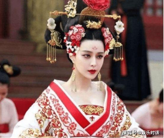 吃瓜娱乐圈贵妃小说在线阅读,娱乐圈的甜蜜复仇